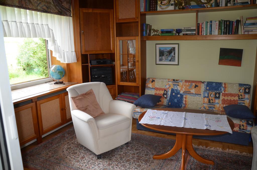 Ferienhaus Mitterbauer Oberhofen am Irrsee Pokoj fotografie